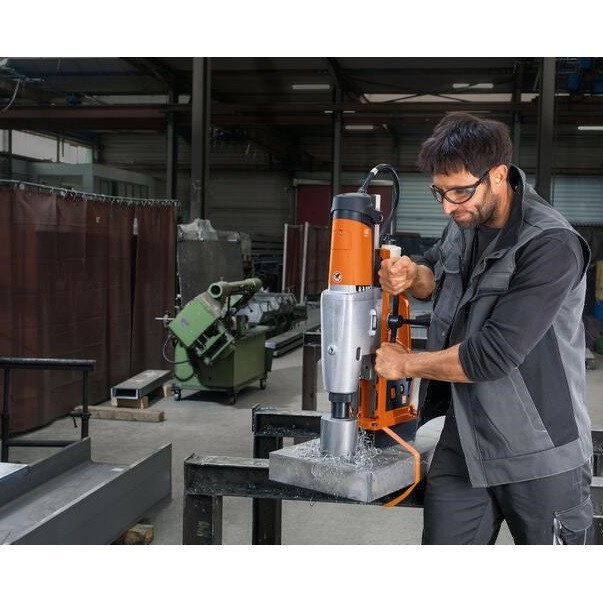 دریل مگنت فاین مدل KBU 110-4 M کاربری